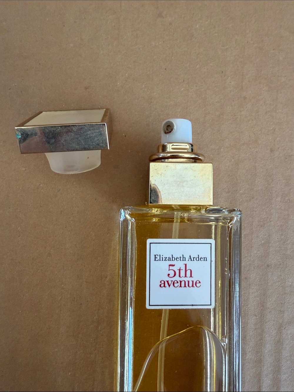 ELIZABETH ARDEN 5th Avenue EDP Spray - Picture 2 of 3